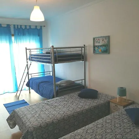 Sao Martinho Do Porto Διαμέρισμα *